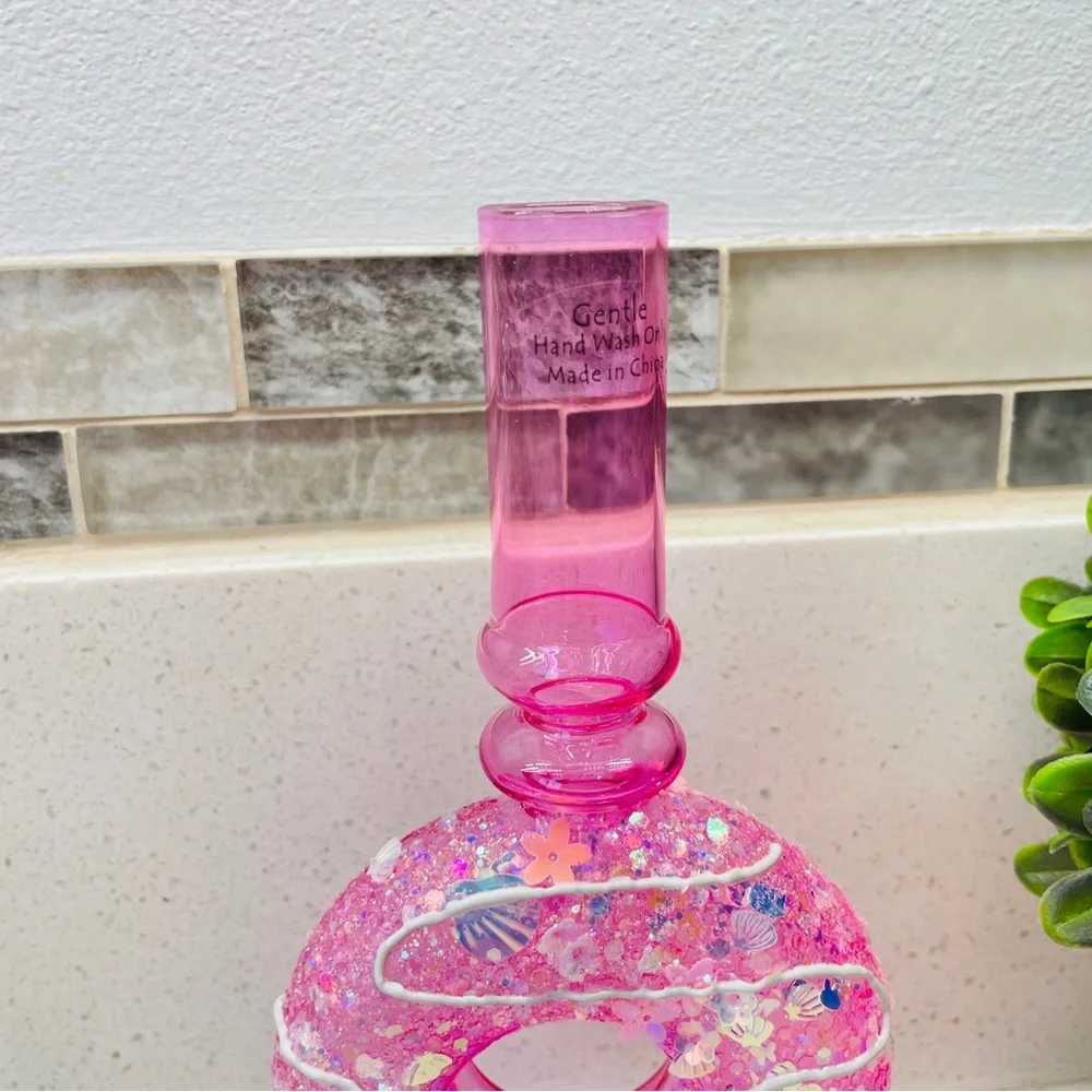 NEW Pink Glass Donut Taper Candle Holder Glitter Sequin Accents‎ Kitsch Decor